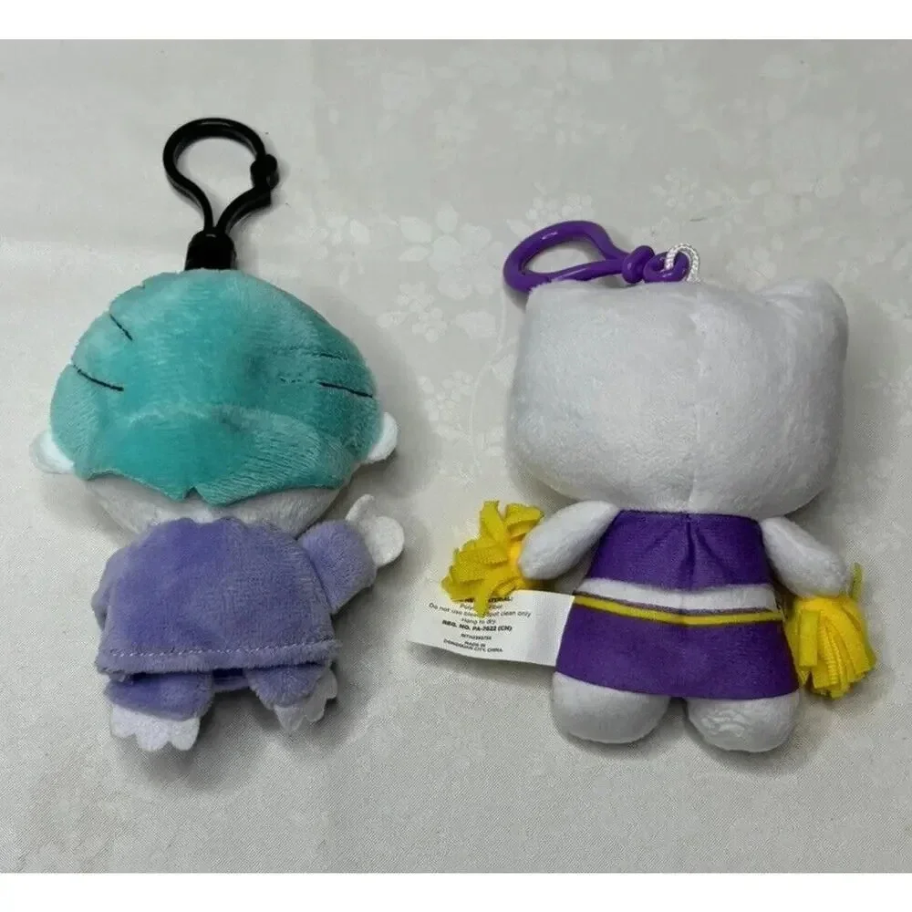 Hello Kitty And Nightmare Before Christmas Keychain - Picture 2 of 3
